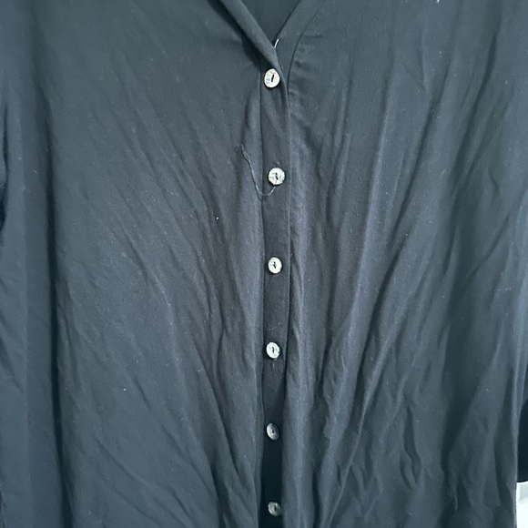 Green Envelope Blouse Women 1X V Neck Tie Front Button Up Top Black 3/4 sleeve - Picture 3 of 4